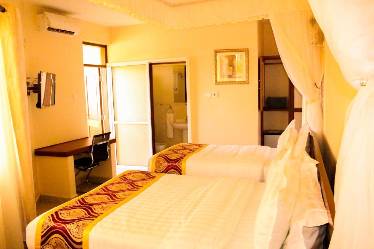 Prinias Hotel 基苏木 外观 照片