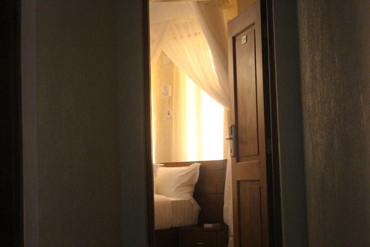 Prinias Hotel 基苏木 外观 照片